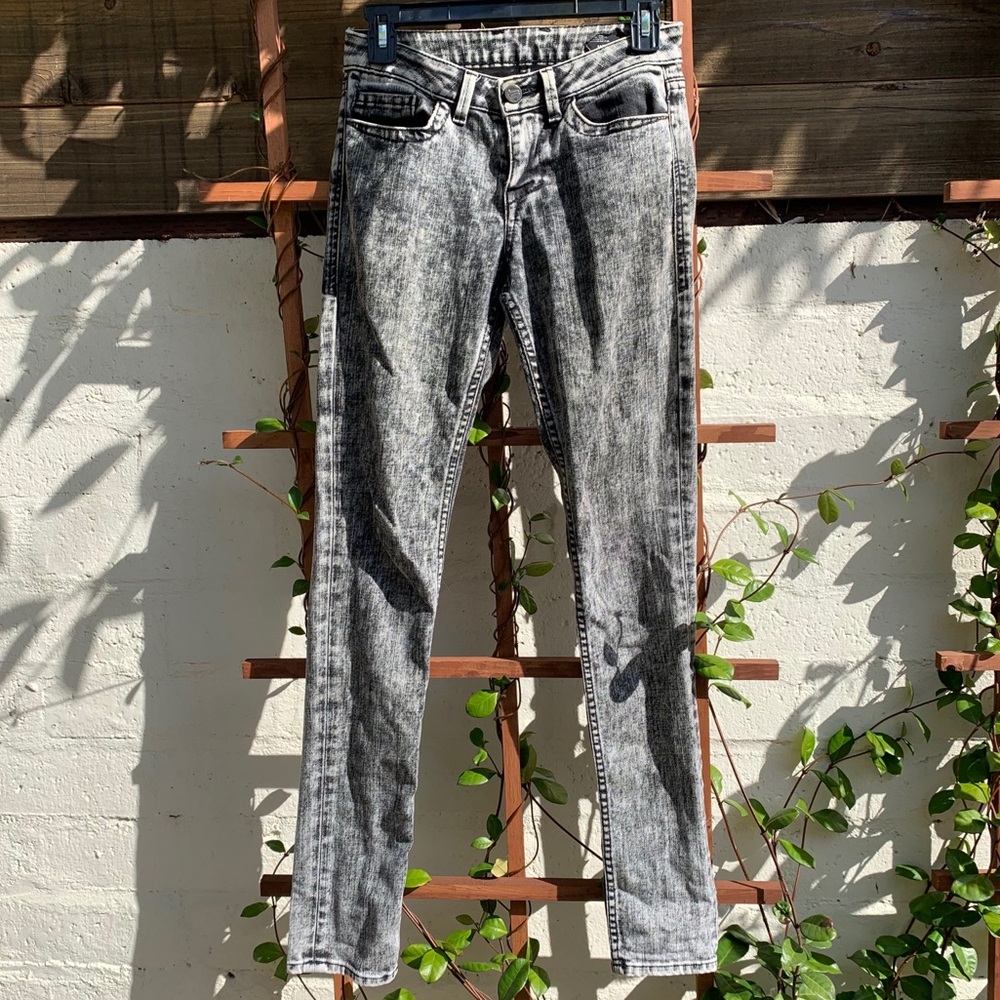 WILLIAM RAST Acid Wash Charcoal Skinny Jeans